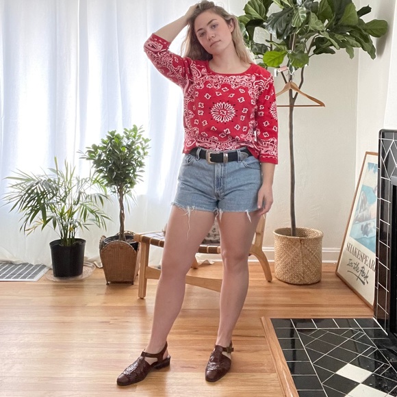 Bandana Print Shirt - Picture 7 of 8